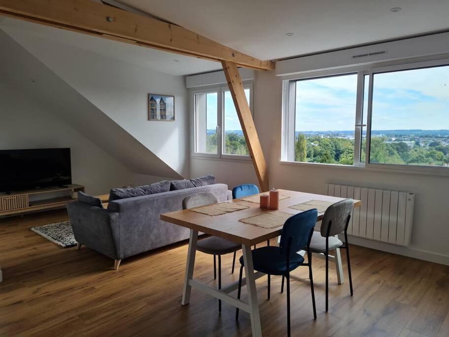Appartement Avec Vue ฟูแฌร์ ภายนอก รูปภาพ